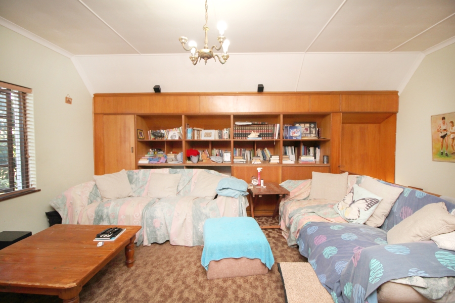 3 Bedroom Property for Sale in Heiderand Western Cape